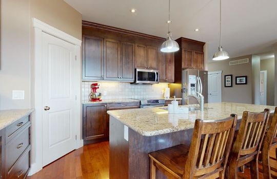 203-Main-St-Bath-ON-04212023_200747