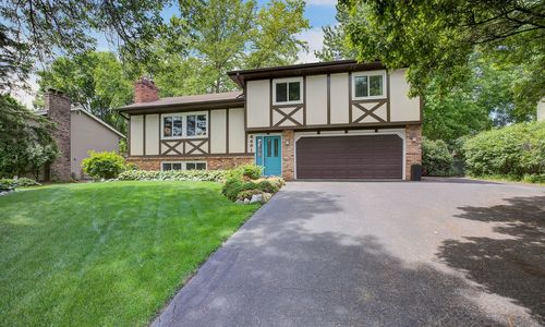 SOLD in Vadnais Heights - 4491 Bramblewood Drive!