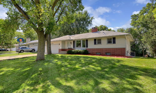 SOLD in Brooklyn Center - 5825 June Avenue!