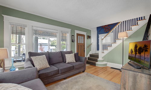 SOLD in NE Minneapolis - 2747 Taylor St …