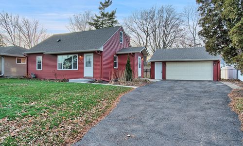 SOLD in Roseville - 2551 Wheeler Street N!