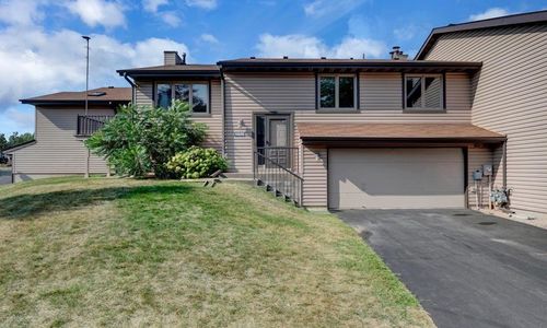 Townhome SOLD in Apple Valley - 14696 Embry …