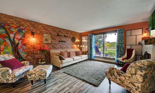 Condo SOLD in Roseville - 2680 Oxford St …