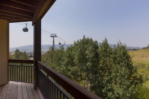 2400 Ski Trail Lane, #104