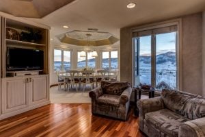  Dining room of the Penthouse at the Atriums