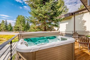 1480 Clubhouse Drive, Steamboat Springs, CO 80487