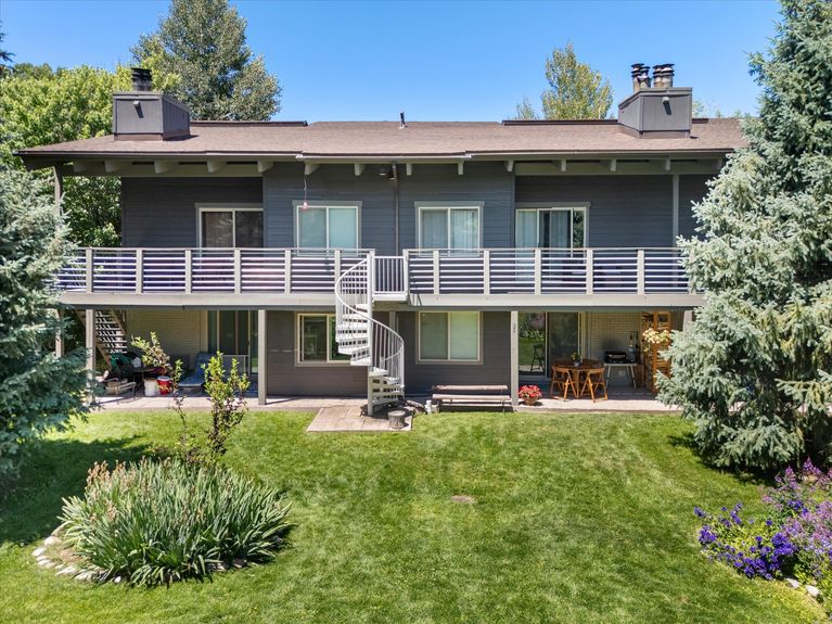 05-1335 Walton Creek #28