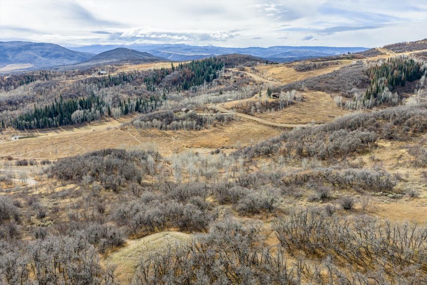 16-2144 Whitewood Drive-5