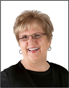 Sue-Photo-with-border-pub