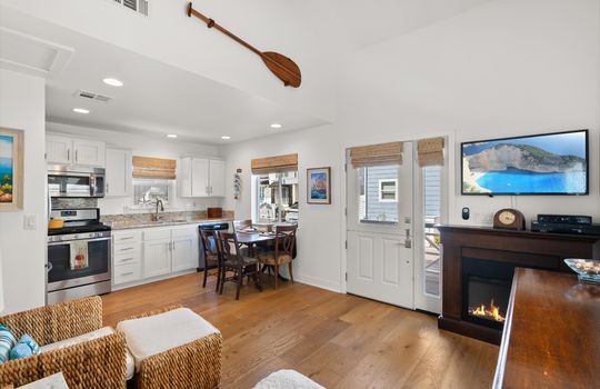 08-44_Cabrillo_St_008