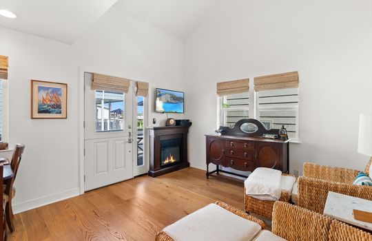 09-44_Cabrillo_St_009