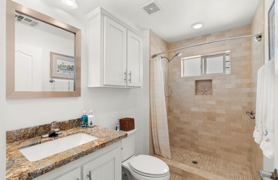 15-44_Cabrillo_St_015