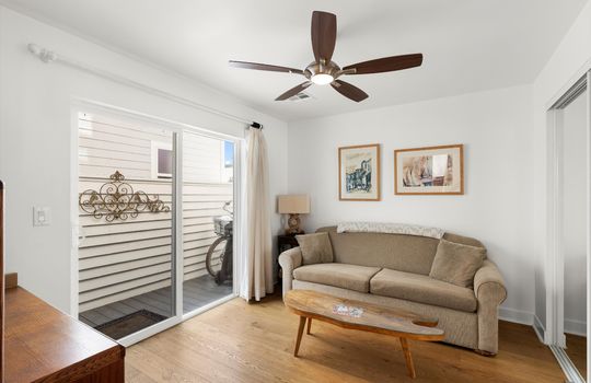 16-44_Cabrillo_St_016