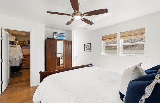 20-44_Cabrillo_St_020