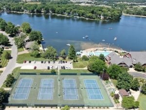Lake St Louis clubhouse and tennis courts