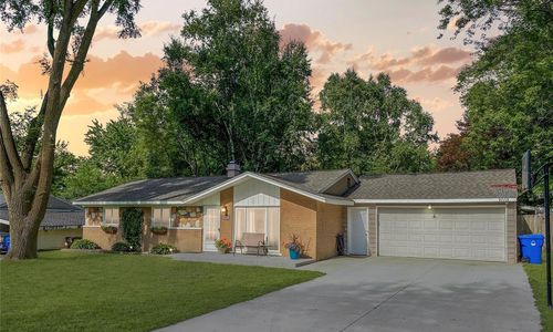 Just Listed: 363 Fernbarry Drive, Waterford