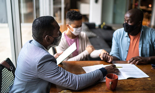 Real Estate Professionals Are Experts at Keeping You …