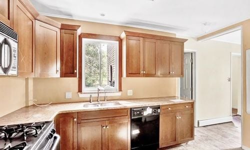 HUD HOME - MAHOPAC- $245,000