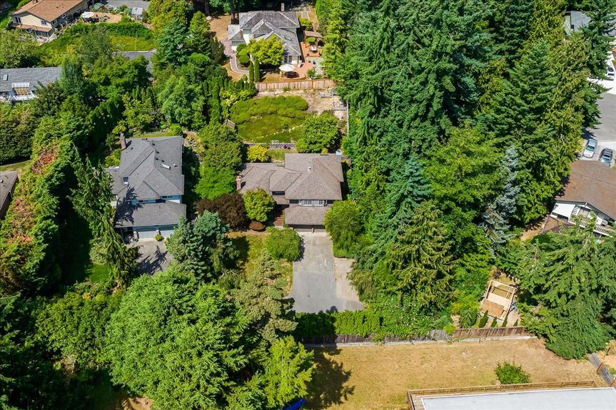 11-18207 Andover St._-43