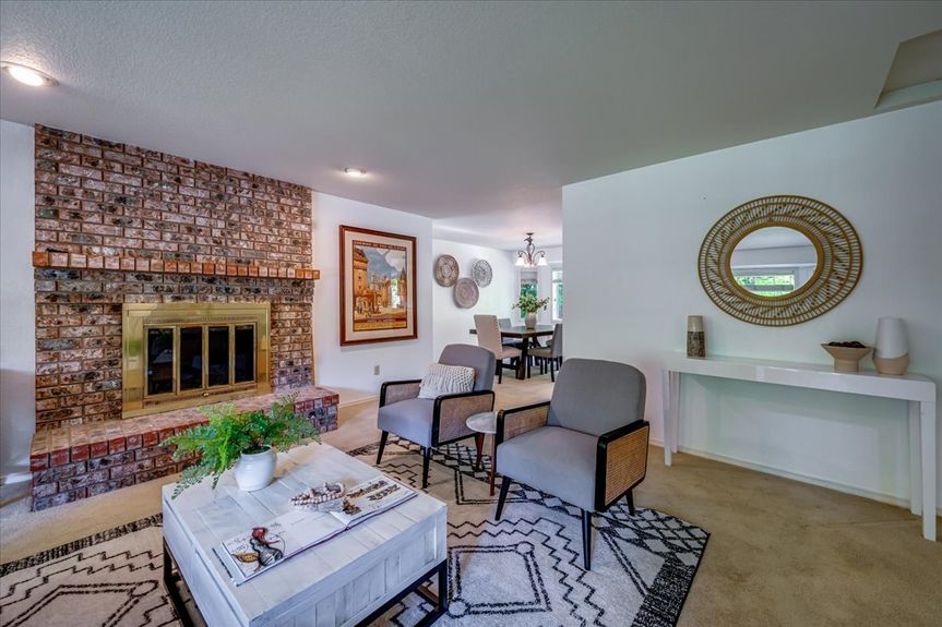 20-18207 Andover St._-26