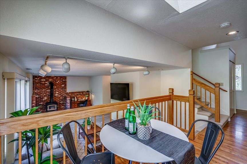 25-18207 Andover St._-29