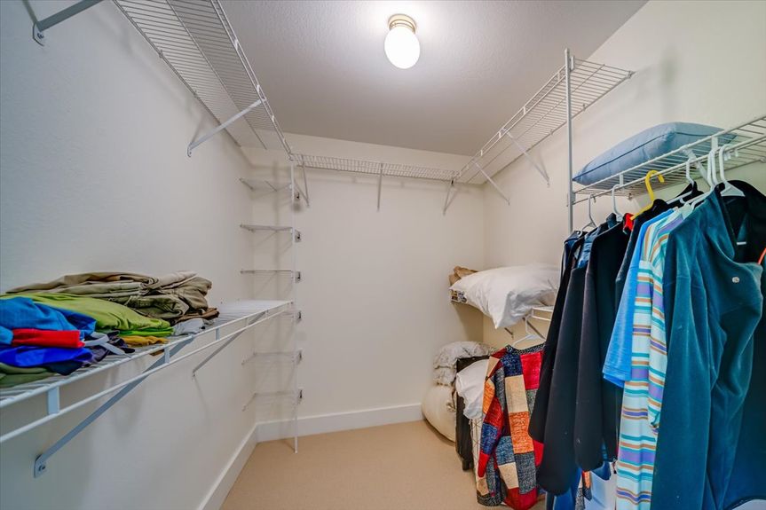 43-18207 Andover St._-4