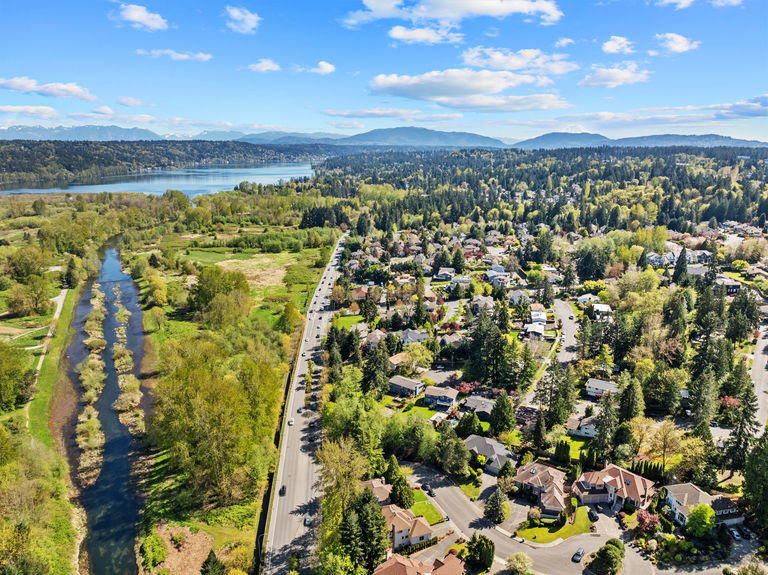 13-16128 NE 57th St - 13