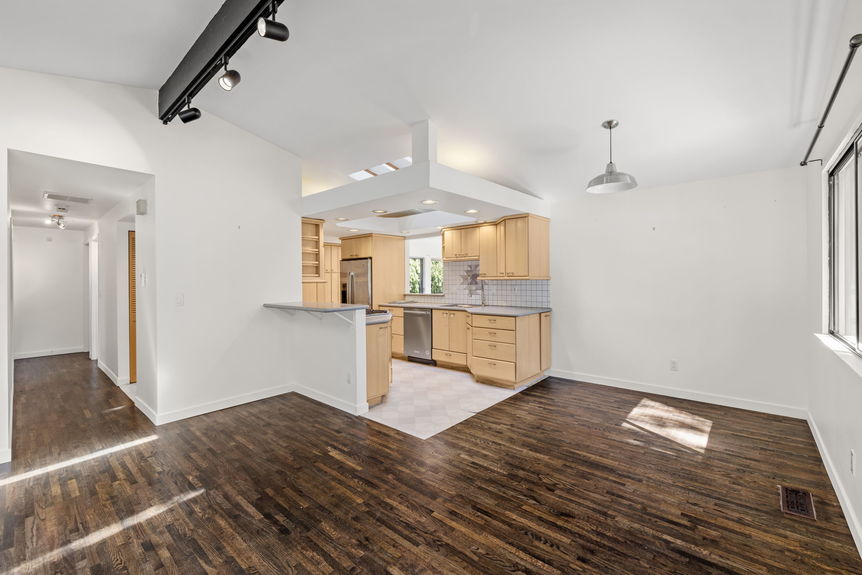 24-16128 NE 57th St - 24