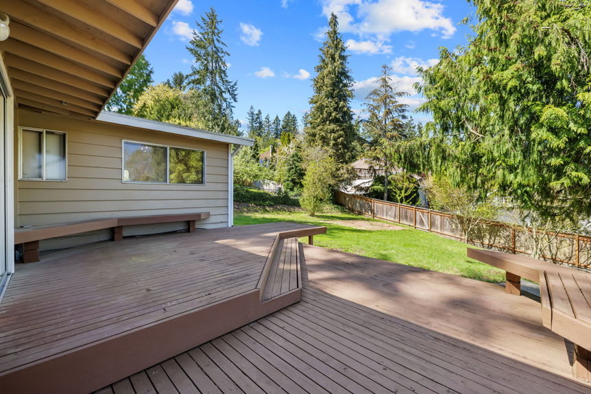 38-16128 NE 57th St - 38