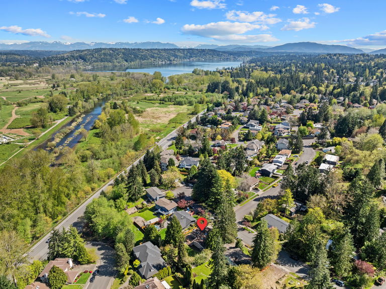 6-16128 NE 57th St - 06