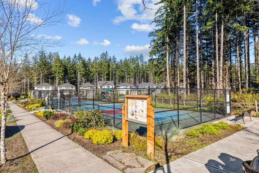 70-32832 SE Stevens St - 70