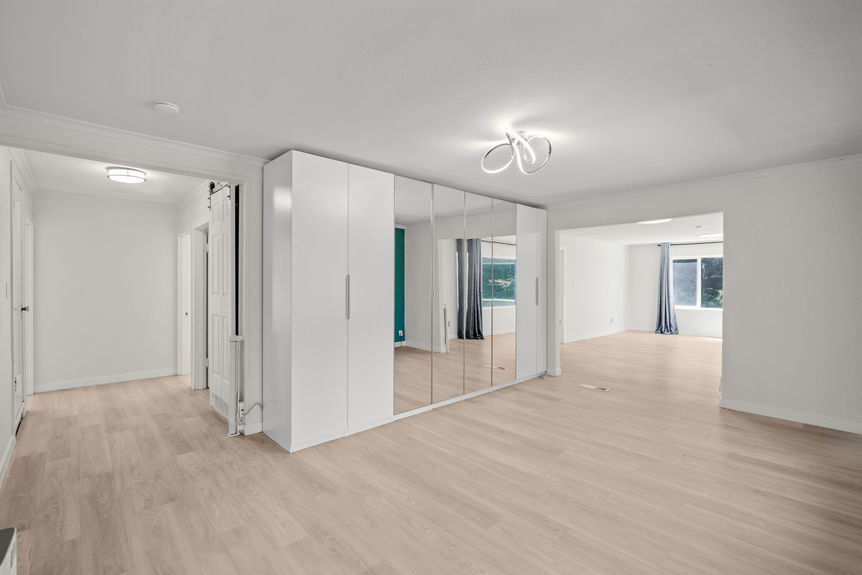 27-13454 Redmond Woodinville Rd -27