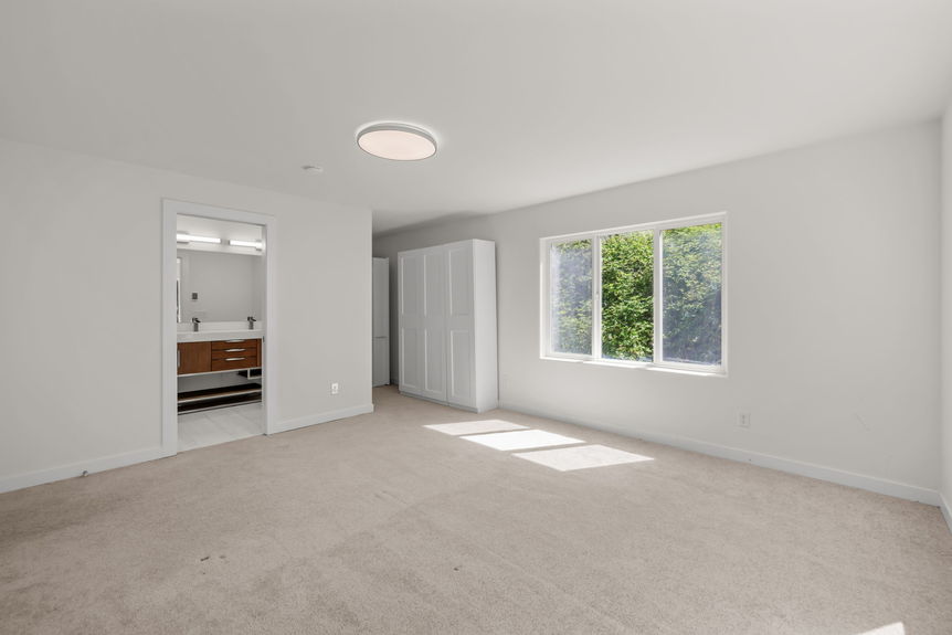 35-13454 Redmond Woodinville Rd -35