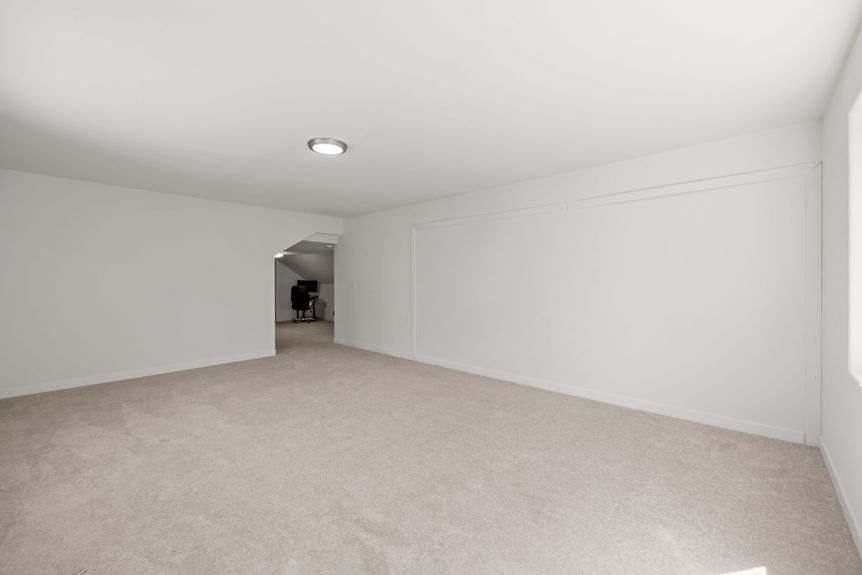 49-13454 Redmond Woodinville Rd -49