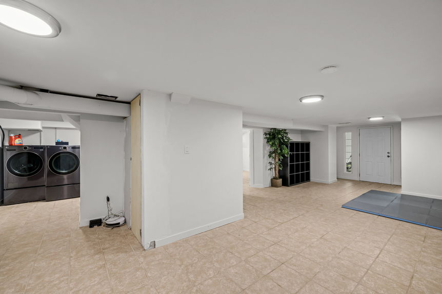 54-13454 Redmond Woodinville Rd -54