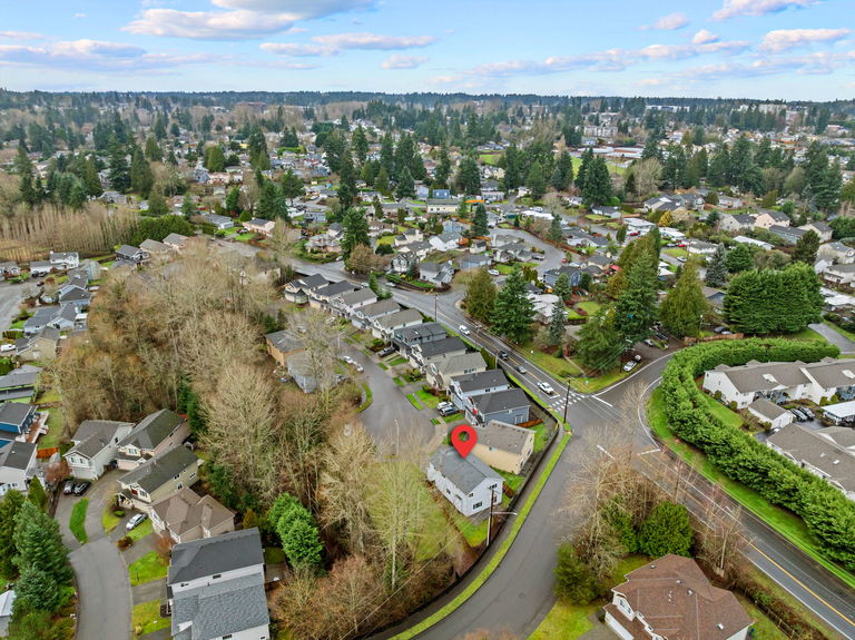 5-2817 208th Pl SW - 05