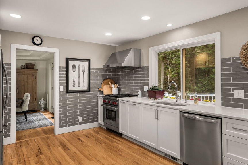 13-web-or-mls-18604-215th-way-ne