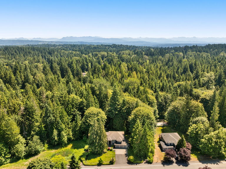 18-web-or-mls-18604-215th-way-ne