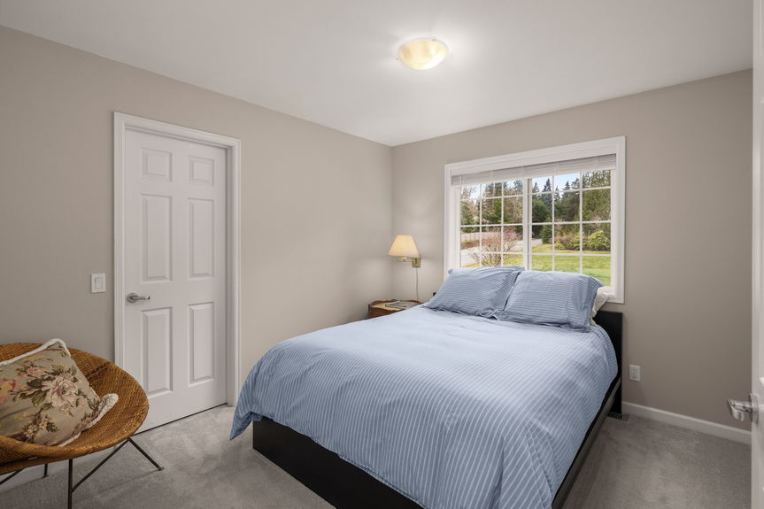 24-web-or-mls-18604-215th-way-ne