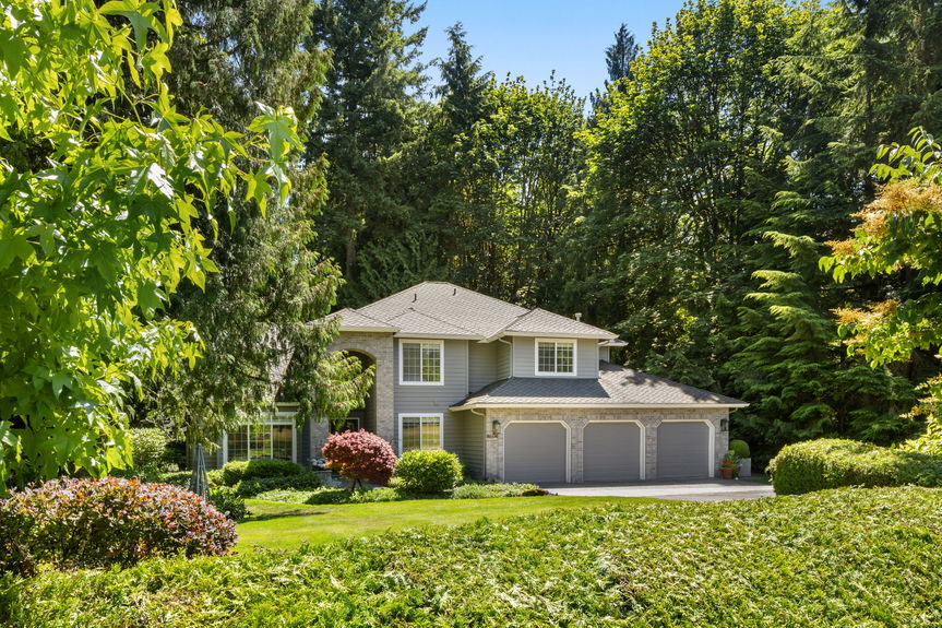 3-web-or-mls-18604-215th-way-ne