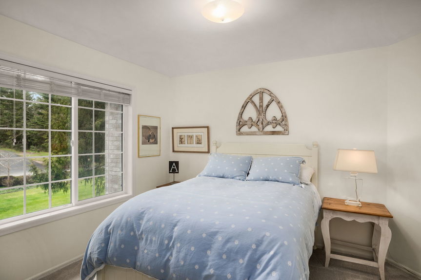 32-web-or-mls-18604-215th-way-ne