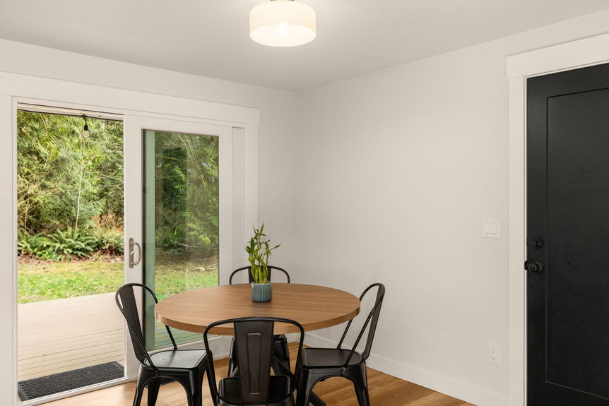 15-web-or-mls-11607-woods-lake-rd