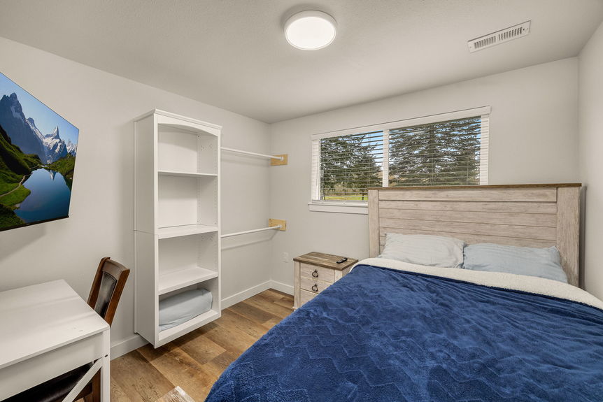 19-web-or-mls-11607-woods-lake-rd