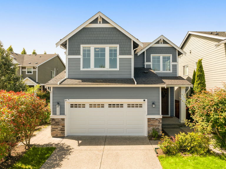 1-web-or-mls-3802-196th-pl-se