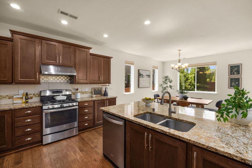 11-web-or-mls-3802-196th-pl-se