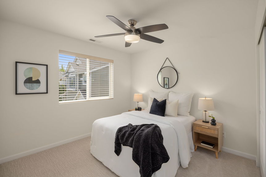 17-web-or-mls-3802-196th-pl-se
