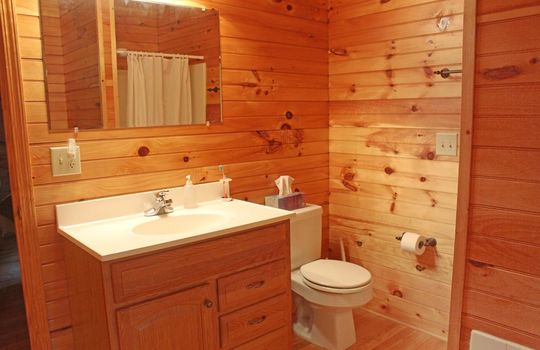 upstairsbathroom