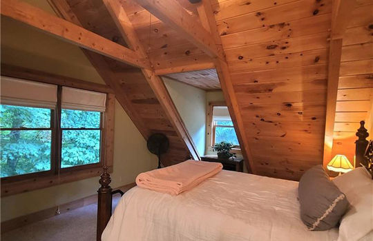 upstairsbedroom