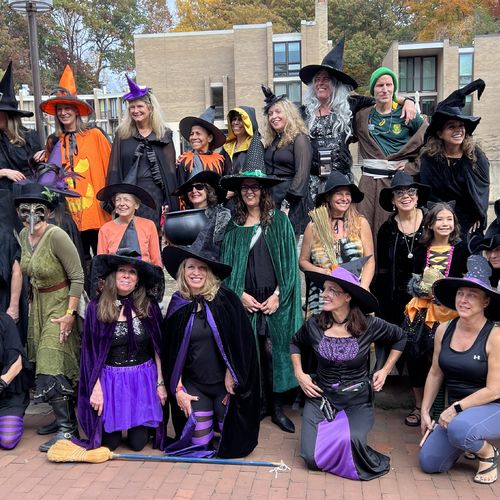 Your Guide to Reston’s SUP Witches Halloween Coven Parade at Lake Anne