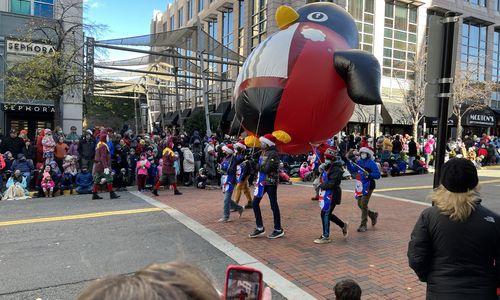 How To Do the Reston Holiday Parade at Reston Town &hellip;
